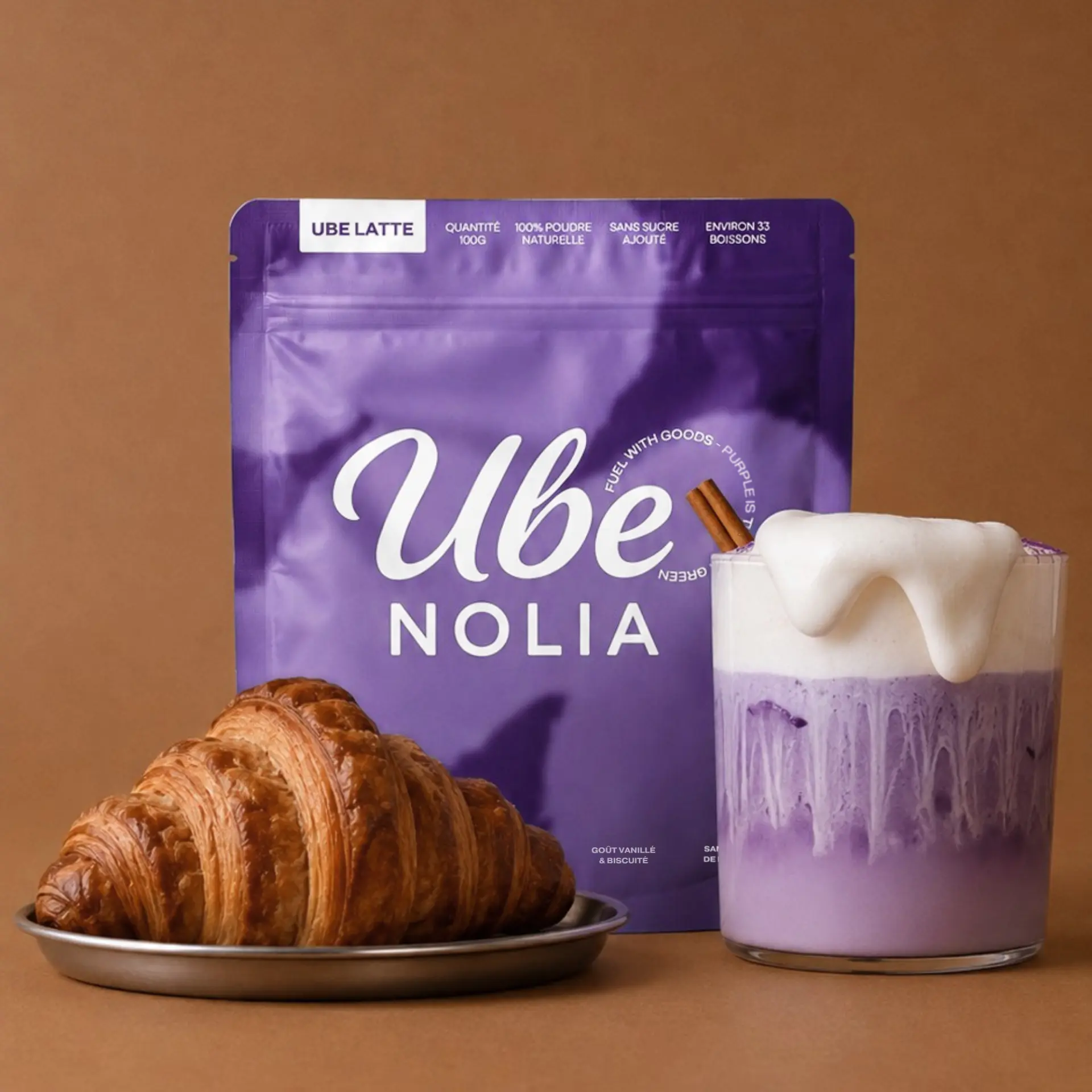 Polvo de ube de Ube Nolia y un ube latte cremoso