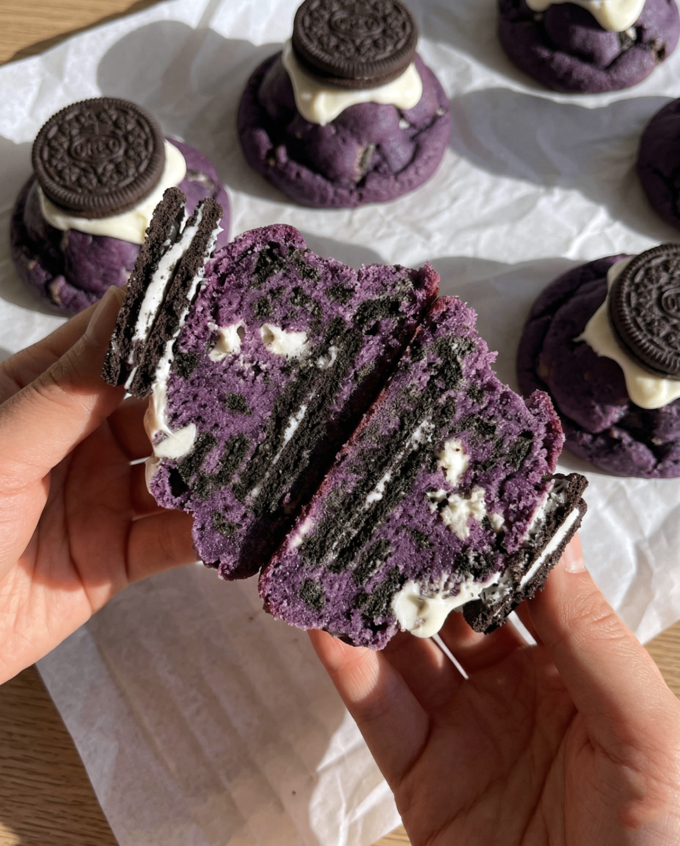 Galletas Oreo de ube estilo Nueva York